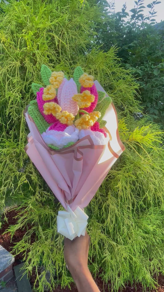 Chunky Rose, Tulip, and Alyssum Bouquet